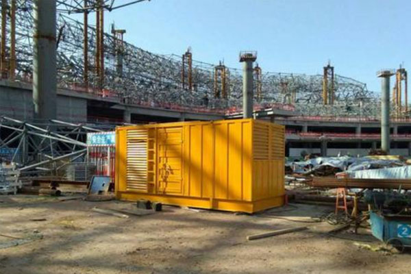衢州发电机出租如何判断空气滤清器是否需要更换？