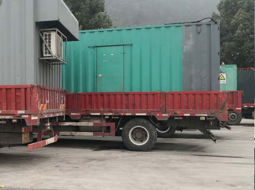 衢州柴油发电机组使用注意安全事项有哪些？
